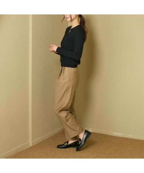carino(カリーノ)の「【レイン対応】バックルソフトスクエアトゥローファー(ローファー・レディース・ブラック/デザートカモ/グレイッシュベージュ・23.5cm/23cm/24.5cm/24cm/22.5cm)」の22枚目の写真