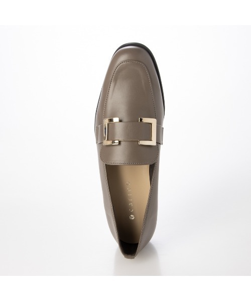 carino(カリーノ)の「【レイン対応】バックルソフトスクエアトゥローファー(ローファー・レディース・ブラック/デザートカモ/グレイッシュベージュ・23.5cm/23cm/24.5cm/24cm/22.5cm)」の14枚目の写真
