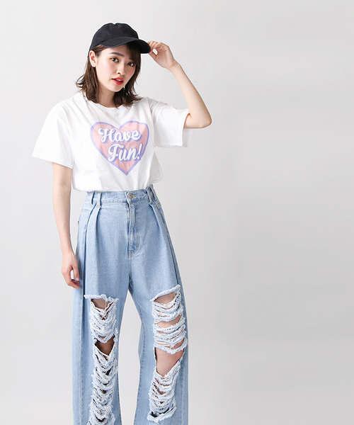 WEGO(ウィゴー)の「WEGO/ビッグハートプリントカットソー(Tシャツ/カットソー・レディース・ブラック/ホワイト・FREE)」の4枚目の写真