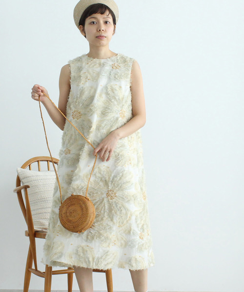 Yuni ユニ の 大輪の花 フェザージャガード ノースリワンピース ワンピース Wear