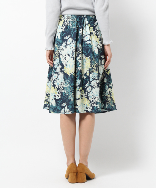 laboratory work（ラボラトリーワーク）の「花柄サーキュラースカート（スカート・レディース・ブルーグレー/ネイビー/イエロー系その他・MEDIUM）」の9枚目の写真