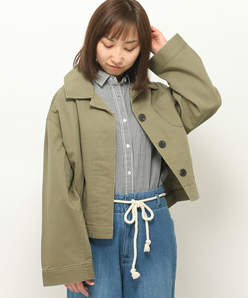 LBC(エルビーシー)の「サイドレースアップブルゾン(ブルゾン・レディース・ベージュ/オリーブ・MEDIUM/LARGE)」の2枚目の写真