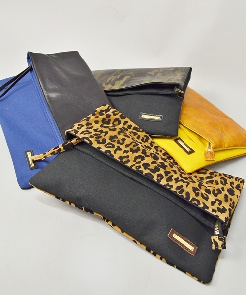 SHIPS JET BLUE(シップスジェットブルー)の「JB: レザー×キャンバス/コンビクラッチバッグ■(クラッチバッグ・メンズ・ブラック×ブルー/ブラウン×イエロー/カモフラージュ/レオパード/ダークグレー・ONESIZE)」の20枚目の写真