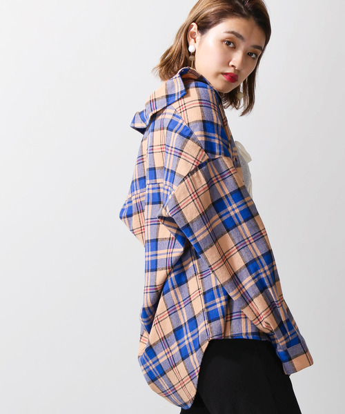WEGO(ウィゴー)の「WEGO/ビッグネルシャツ(シャツ/ブラウス・レディース・ベージュ系その他2/グリーン系その他2/レッド系その他2・FREE)」の2枚目の写真