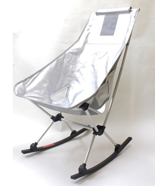 Monro(モンロ)の「【Monro × HELINOX】モンロ ヘリノックス CHAIR TWO ROCKER FAKE LEATHER(トラベルグッズ)」|シルバー