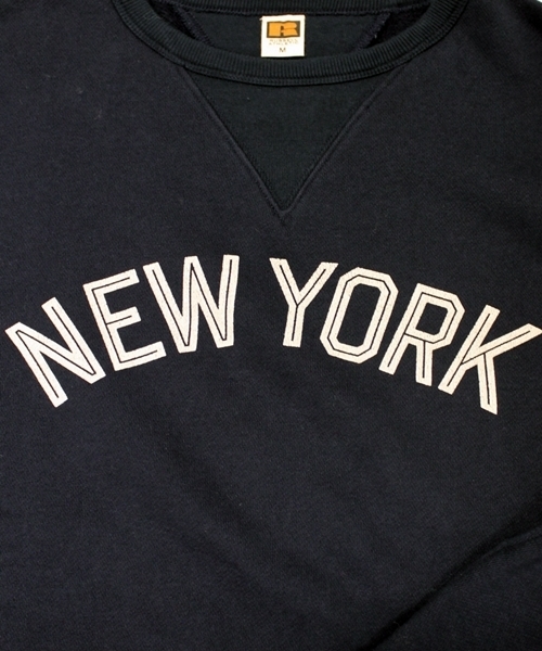 SHIPS（シップス）の「SC: RUSSEL ATHLETIC 【SHIPS別注】 プリント クルーネック/スウェット■（スウェット・メンズ・グレー/ネイビー/バーガンディー・SMALL/MEDIUM/LARGE）」の14枚目の写真