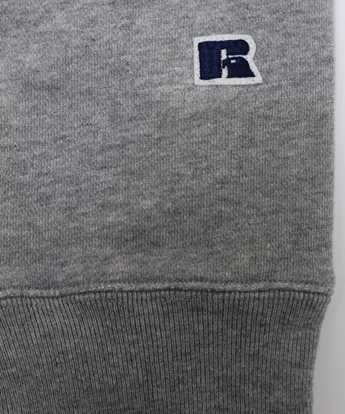 SHIPS（シップス）の「SC: RUSSEL ATHLETIC 【SHIPS別注】 プリント クルーネック/スウェット■（スウェット・メンズ・グレー/ネイビー/バーガンディー・SMALL/MEDIUM/LARGE）」の20枚目の写真