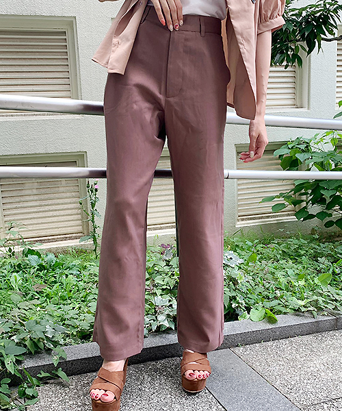 apres jour（アプレジュール）の「アソートストレートパンツ【ZOZOTOWN限定アイテム】（その他パンツ・レディース・ブラック/ベージュ/その他/モカ・フリー）」の3枚目の写真