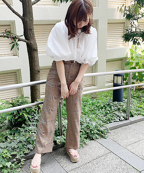 apres jour（アプレジュール）の「アソートストレートパンツ【ZOZOTOWN限定アイテム】（その他パンツ・レディース・ブラック/ベージュ/その他/モカ・フリー）」の11枚目の写真