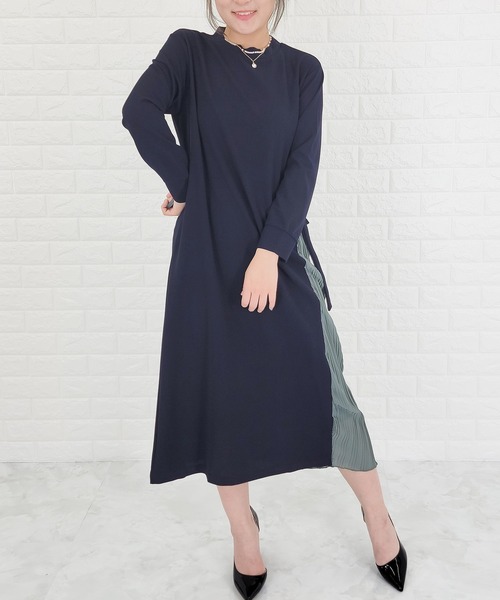 Lace Ladies(レースレディース)の「ラウンドネック サイドプリーツ切り替え Aラインワンピース(ワンピース・レディース・ベージュ/ブラウン/グレー/カーキ/ワインレッド/ブラック系その他/ネイビー系1/ライトグレー系・M/L)」の7枚目の写真