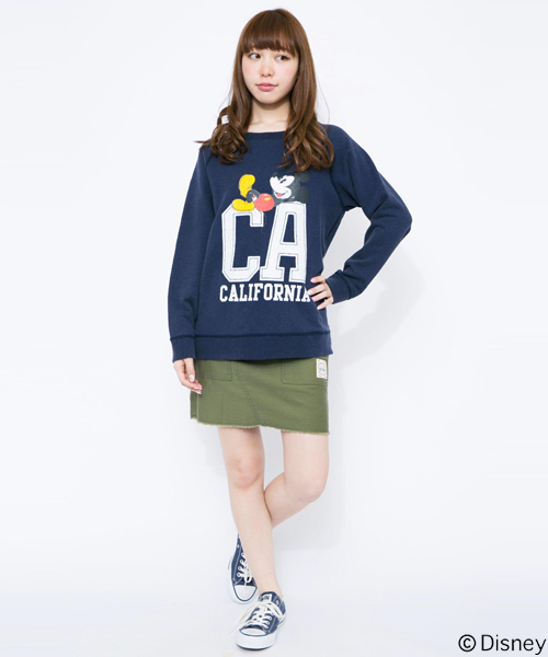 MILKFED.（ミルクフェド）の「MICKEY SWEAT TOP CA　（Disney/ディズニー/ミッキーマウス/スウェットトップ）（スウェット・レディース・アッシュ/ネイビー・SMALL/MEDIUM）」の3枚目の写真
