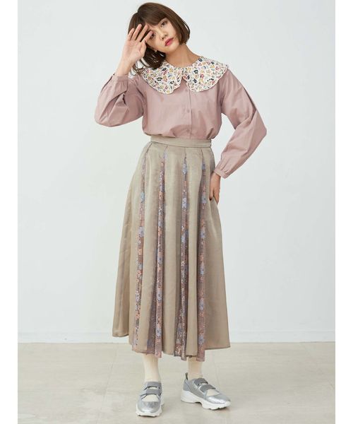 merry jenny(メリージェニー)の「springレースコンビサテンスカート(スカート・レディース・ベージュ/ブルー/アイボリー・FREE)」の4枚目の写真