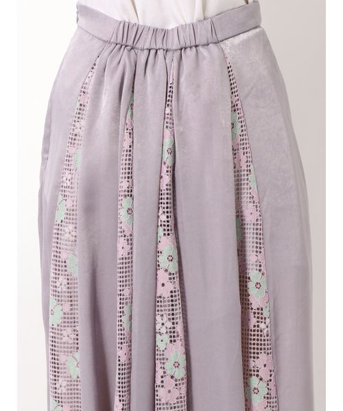 merry jenny(メリージェニー)の「springレースコンビサテンスカート(スカート・レディース・ベージュ/ブルー/アイボリー・FREE)」の22枚目の写真