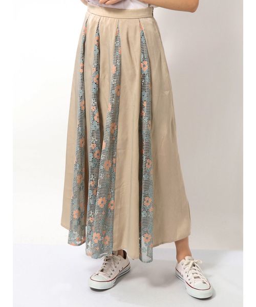 merry jenny(メリージェニー)の「springレースコンビサテンスカート(スカート・レディース・ベージュ/ブルー/アイボリー・FREE)」の16枚目の写真