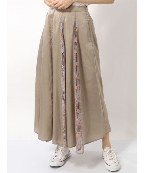 merry jenny(メリージェニー)の「springレースコンビサテンスカート(スカート・レディース・ベージュ/ブルー/アイボリー・FREE)」の15枚目の写真