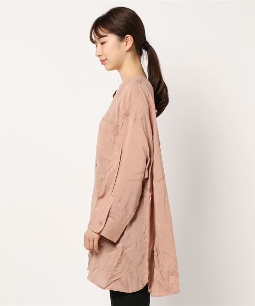 HONEYSUCKLE ROSE（ハニーサックルローズ）の「【HONEYSUCKLE ROSE】バンドカラーシアーシャツ（シャツ/ブラウス・レディース・オフホワイト/ベージュ/ブラウン・M）」の4枚目の写真