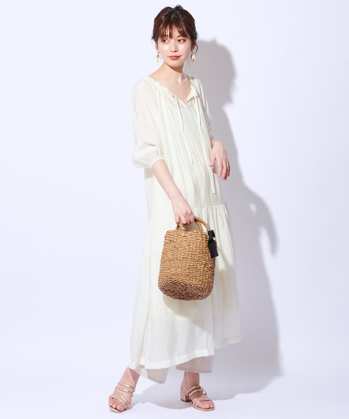 natural couture(ナチュラルクチュール)の「【WEB限定カラー有り】大人ティアードほんのりシアーワンピース(ワンピース・レディース・オフホワイト/ピンク/ミント/モカ/その他1・FREE)」の20枚目の写真