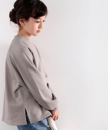 classicalelf（クラシカルエルフ）の「キッズ サイドスリットミドル丈無地ラグランスリーブトレーナー(長袖)（スウェット・キッズ）」