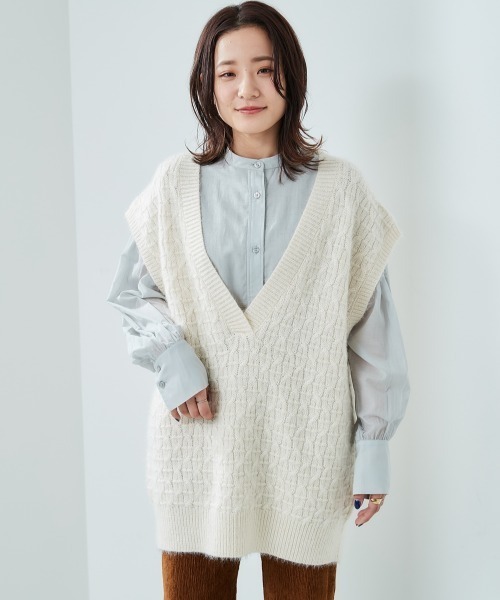 cepo（セポ）の「Ｖネックロングニットベスト（ベスト・レディース・ベージュ/グレー/オフホワイト・M）」の7枚目の写真