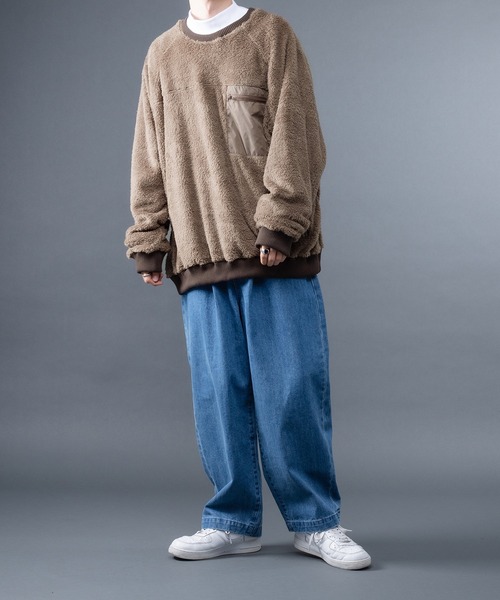 kutir（クティール）の「ルーズボアプルオーバースウェット（スウェット・メンズ・ライトグレー/チャコールグレー/ブラウン・MEDIUM/LARGE）」の6枚目の写真