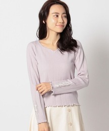 MISCH MASCH（ミッシュマッシュ）の「袖微配色刺繍リブニット
