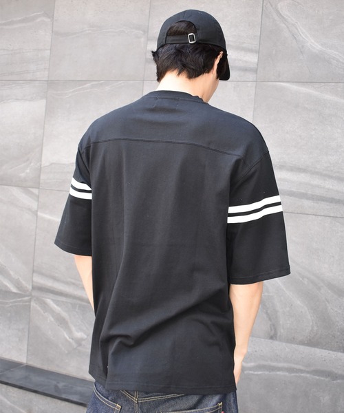 DOUBLE STEAL(ダブルスティール)の「2line FOOTBALL TEE(Tシャツ/カットソー・メンズ・ホワイト系その他/ブラック系その他/ホワイト系その他2/ブラック系その他2・MEDIUM/X-LARGE/LARGE)」の13枚目の写真