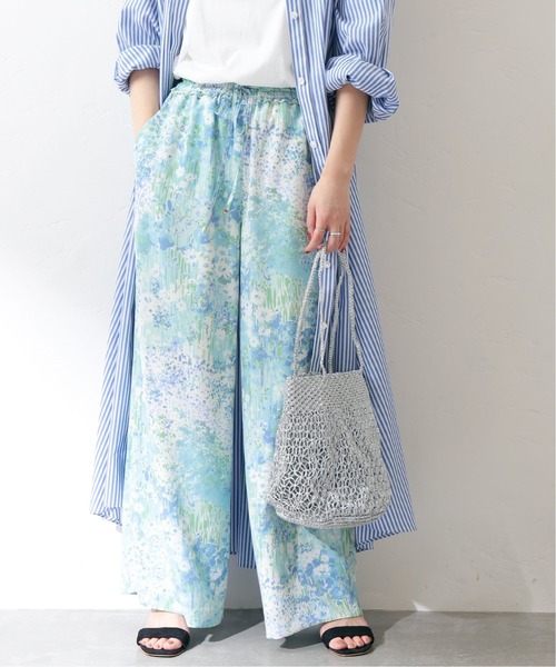 La TOTALITE（ラトータリテ）の「ガーデンプリントパンツ【手洗い可能】◆（その他パンツ・レディース・ブルー/グリーン・FREE）」の5枚目の写真
