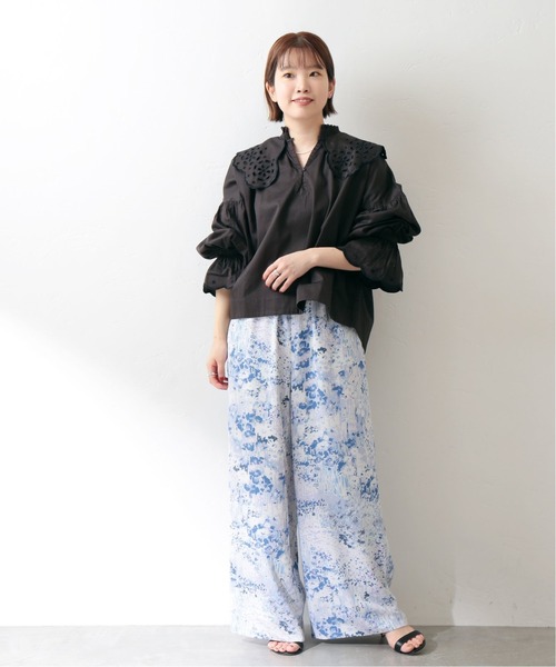 La TOTALITE（ラトータリテ）の「ガーデンプリントパンツ【手洗い可能】◆（その他パンツ・レディース・ブルー/グリーン・FREE）」の15枚目の写真