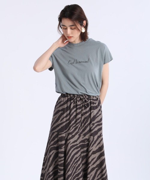 Maison de Beige（メゾンドベージュ）の「《Masion de Beige》ロゴTシャツ《マシュふわ(R)》（Tシャツ/カットソー・レディース・オフホワイト/チャコールグレー/ベージュ/モスグリーン・9号）」の4枚目の写真