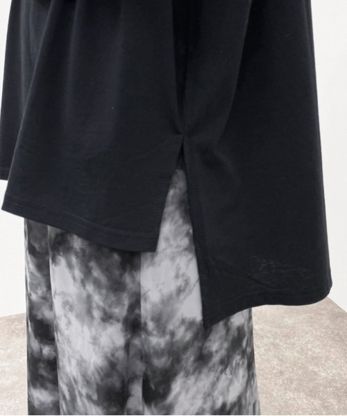 apres jour mignon(アプレジュールミニョン)の「シルケット袖ボリュームロンT【ZOZOTOWN限定アイテム】(Tシャツ/カットソー・レディース・ブラック/オフホワイト/グレイッシュベージュ・X-LARGE/フリー)」の10枚目の写真