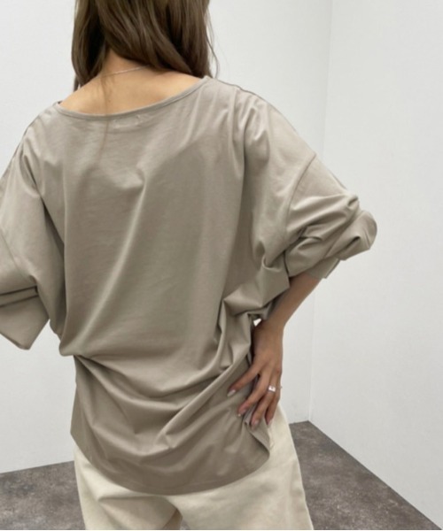 apres jour mignon(アプレジュールミニョン)の「シルケット袖ボリュームロンT【ZOZOTOWN限定アイテム】(Tシャツ/カットソー・レディース・ブラック/オフホワイト/グレイッシュベージュ・X-LARGE/フリー)」の13枚目の写真