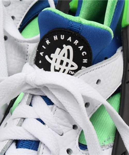 NIKE（ナイキ）の「メンズ ナイキ エアハラチ NIKE AIR HUARACHE 318429-100（スニーカー・メンズ・ホワイト・26cm/28cm/26.5cm/27cm/27.5cm/29cm）」の6枚目の写真