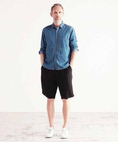 TOMORROWLAND （トゥモローランド）の「レーヨンリネンツイル 2プリーツイージーショートパンツ（その他パンツ・メンズ・ブラック/ベージュ・L/M/S/XS）」の3枚目の写真