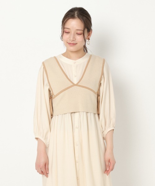 mysty woman(ミスティウーマン)の「サイドリボンニットビスチェ 947455(ニット/セーター・レディース・ブラック/カーキ/アイボリー・FREE)」の9枚目の写真