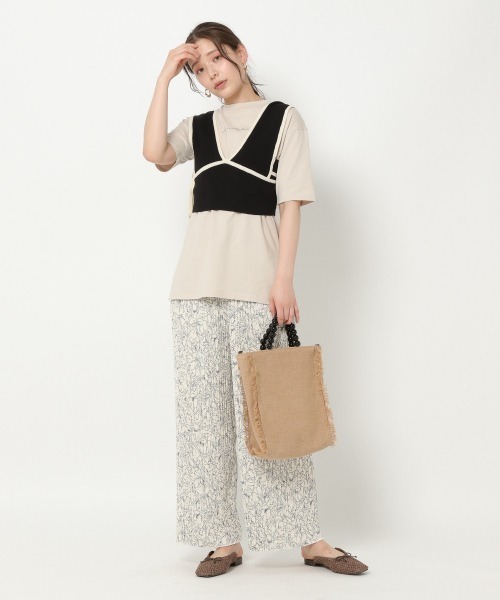 mysty woman(ミスティウーマン)の「サイドリボンニットビスチェ 947455(ニット/セーター・レディース・ブラック/カーキ/アイボリー・FREE)」の4枚目の写真