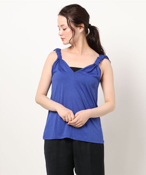 BENETTON (UNITED COLORS OF BENETTON)（ベネトンユナイテッドカラーズオブベネトン）の「リヨセルショルダーギャザースリーブトップス（キャミソール・レディース・ブルー/ブラック/ホワイト・LARGE/MEDIUM/X-SMALL/SMALL）」の6枚目の写真