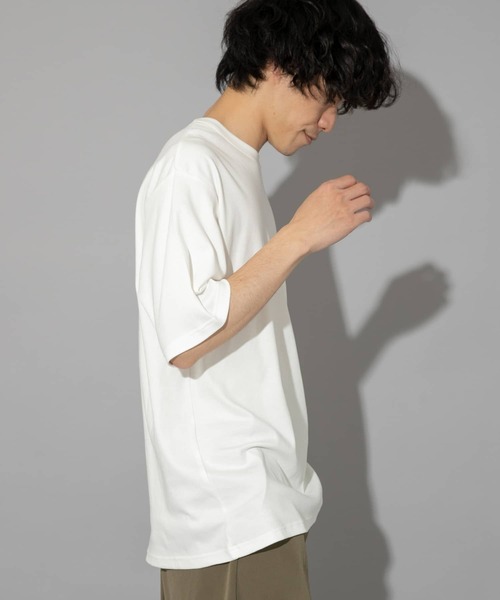 ITEMS URBANRESEARCH（アイテムズ アーバンリサーチ）の「コンパクトスムース ポケットTシャツ（Tシャツ/カットソー・メンズ・ベージュ/ホワイト/ブラック/ピンク・MEDIUM/LARGE）」の5枚目の写真