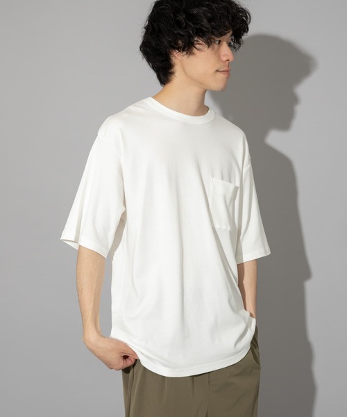 ITEMS URBANRESEARCH（アイテムズ アーバンリサーチ）の「コンパクトスムース ポケットTシャツ（Tシャツ/カットソー・メンズ・ベージュ/ホワイト/ブラック/ピンク・MEDIUM/LARGE）」の6枚目の写真