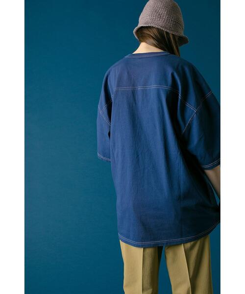 FRUIT OF THE LOOM（フルーツオブザルーム）の「＜FRUIT OF THE LOOM × monkey time＞ FOOT BALL TEE/フットボールTシャツ（Tシャツ/カットソー・メンズ・ブラック/ネイビー・MEDIUM/SMALL/LARGE）」の4枚目の写真