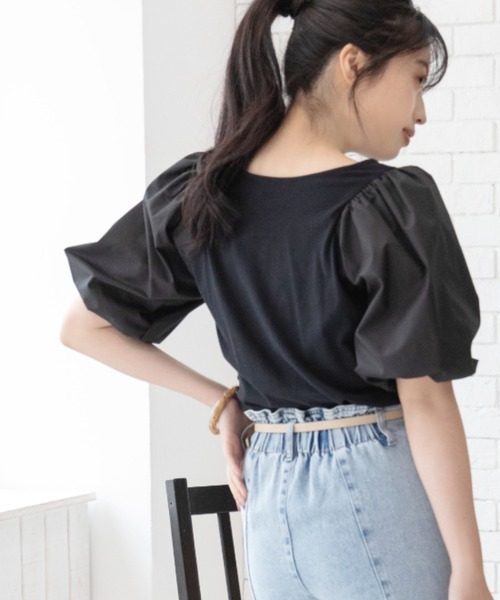 Mysa&Liina(ミーサリーナ)の「異素材切替袖ボリュームトップス(Tシャツ/カットソー・レディース・ブラック/オフホワイト・M)」の2枚目の写真