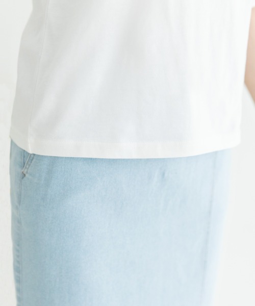 Mysa&Liina(ミーサリーナ)の「異素材切替袖ボリュームトップス(Tシャツ/カットソー・レディース・ブラック/オフホワイト・M)」の6枚目の写真