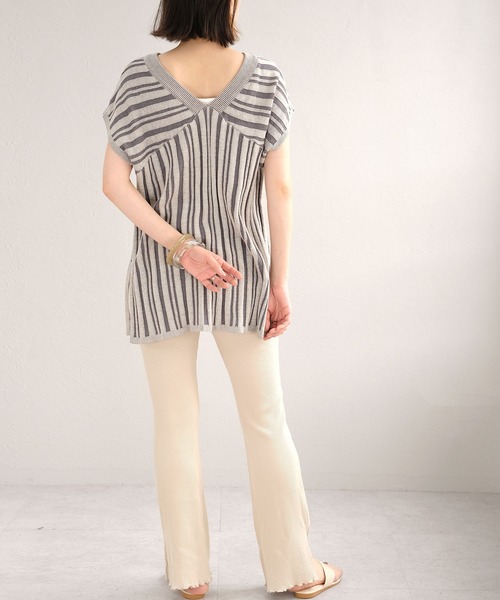 ＡＮＤＪ（アンドジェイ）の「2WAYストライプ柄綿混ニットチュニック（ニット/セーター・レディース・ライトブラウン/ブルー系その他・M）」の4枚目の写真