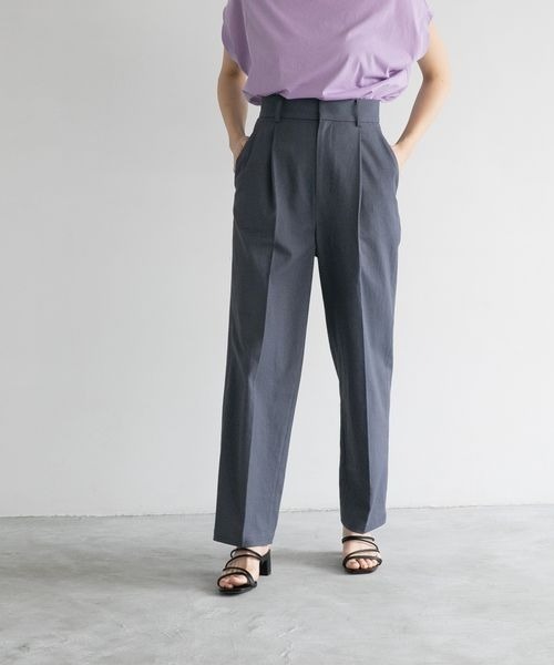 yuw（ユウ）の「ドライオックステーパードパンツ　953006（その他パンツ・レディース・ピンク/グリーン/ベージュ/ブラック/ライトグリーン/チャコールグレー・LARGE/MEDIUM）」の3枚目の写真