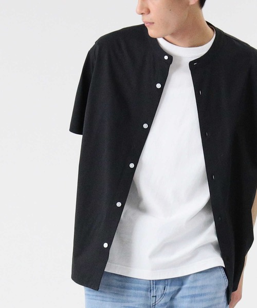 PLUS ONE（プラスワン）の「【PLUS ONE】半袖カットバンドカラーシャツ（シャツ/ブラウス・メンズ・ライトグレー/オリーブ/ブラック・XL/M/L）」の2枚目の写真