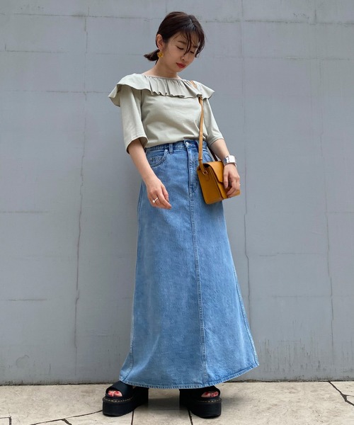 MADEMOISELLE ROPE'(マドモアゼル ロペ)の「<春まで使える>【前後2WAY】フリルネックカットソー(Tシャツ/カットソー・レディース・ホワイト/ライトグリーン/スミクロ・38)」の21枚目の写真