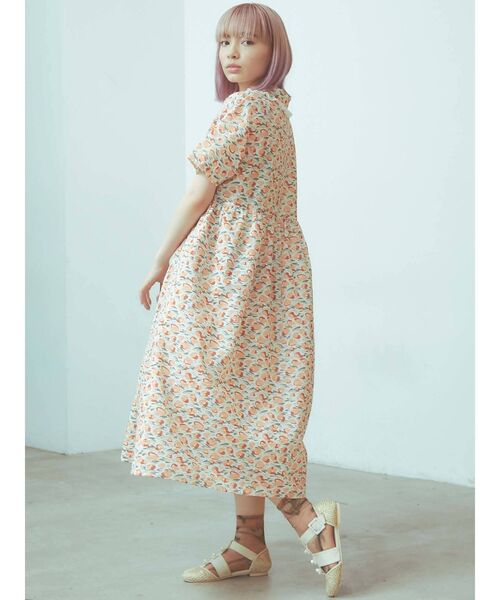 merry jenny（メリージェニー）の「tulipフリルカラーシャツワンピース（ワンピース・レディース・レッド/イエロー・FREE）」の4枚目の写真