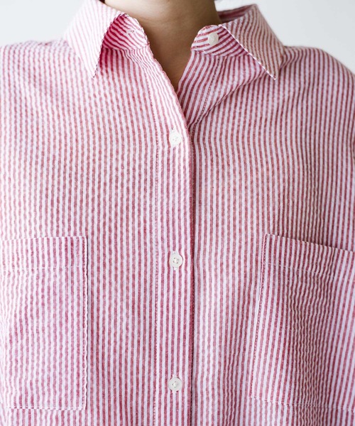 手帳に付けた星マーク見つけて今日も元気でいられるよ 陽の強い朝も 肌寒い夜も越えられる 羽織りにもなるシャツワンピース Made By By You Made Me シャツワンピース Haco 陽の強い朝も ハコ のファッション