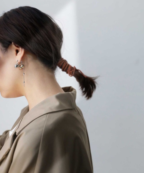 antiqua(アンティカ)の「メタルボールピアス(ピアス(両耳用)・レディース・シルバー/ゴールド・FREE)」の4枚目の写真