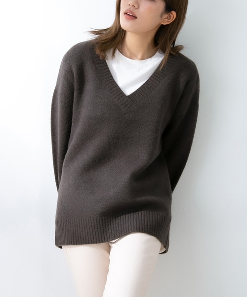 Honeys（ハニーズ）の「Ｖネックトップス（ニット/セーター・レディース・グリーン系その他/ブラウン系その他/杢グレー/ベージュ系その他/スミクロ・LL/M/L）」の2枚目の写真