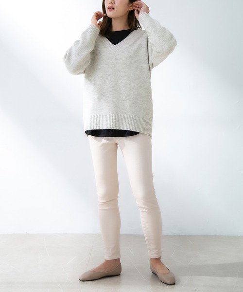 Honeys（ハニーズ）の「Ｖネックトップス（ニット/セーター・レディース・グリーン系その他/ブラウン系その他/杢グレー/ベージュ系その他/スミクロ・LL/M/L）」の12枚目の写真